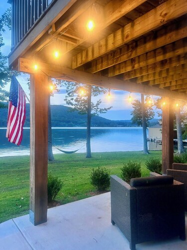 Lakefront w/ Private Dock + Sunset Views | Sleeps 8 | Near Boat Launch