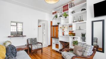 Apartment (0 Bedroom) | Interior