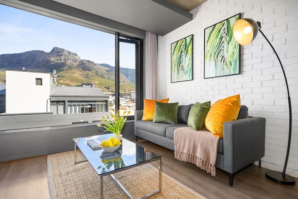 Apartment (0 Bedroom) | Front of property