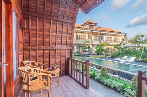 Classic-Ferienhaus, Gartenblick | Schreibtisch, laptopgeeigneter Arbeitsplatz, kostenloses WLAN