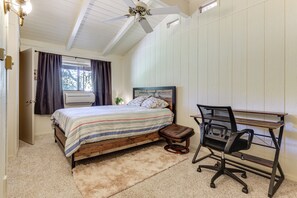 House (3 Bedrooms) | Interior - Wfh-friendly Retreat < 1 Mi to Clear Lake! (Kelseyville)