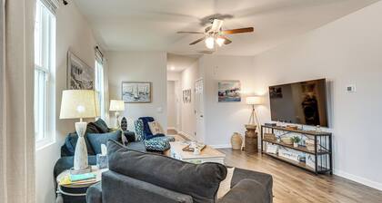 7 Mi to Dtwn Augusta! Modern Family Home