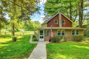 House (2 Bedrooms) | Front of property
