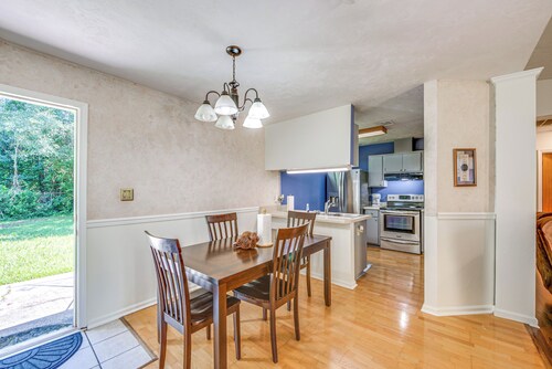 Quiet & Convenient Tallahassee Home, 4 Mi to Lake!