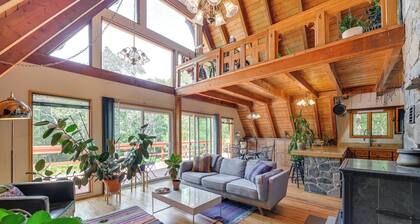 1 Mi to Grafton Lakes St Prk: A-frame in the Woods