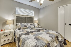 Interior - 2 Mi to South Texas Medical Center: Home w/ Patio (San Antonio)