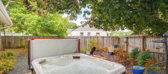 Hot Tub & Fenced Yard: Cozy Cottage Grove Home