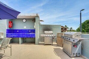 Interior - 1 Mi to Beach, Remote Work Hub: Modern Kailua Gem! (Kailua)