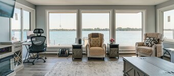 Spacious Riverfront Home w/ Dock in St Clair!