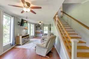 House (3 Bedrooms) | Interior
