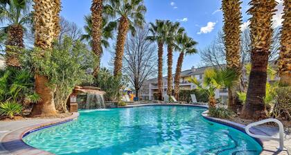 Golf Getaway 5 Mi to Dtwn: Las Palmas Resort Condo