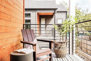 Terrace/patio - Two Luxury Austin Homes | Hot Tubs + 10 Bedrooms (Austin)