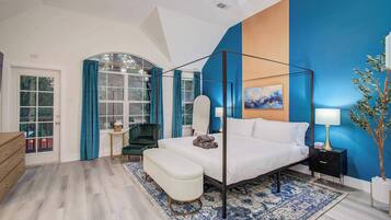 5 chambres, fer et planche à repasser, Wi-Fi, draps fournis