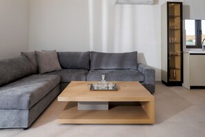 4 bedrooms