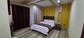 Deluxe Single Room, Garden View | Free WiFi, bed sheets
