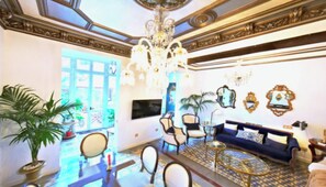 تلفزيون ذكي