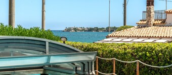 Casa Matilde Vista Mare con Piscina by Wonderful Italy