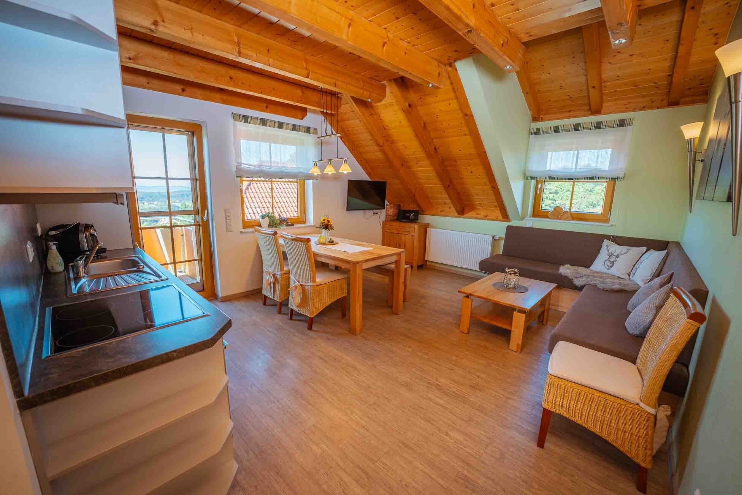 Een televisie en een tafeltennistafel