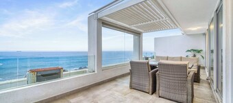 Infinite Coast 2BR with pool, gym & free parking