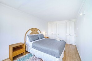 1 غرفة نوم ومكواة/لوح كي وواي فاي وملاءات أسرّة