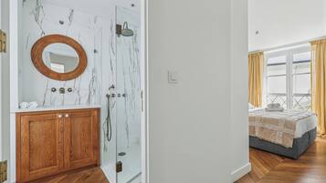 Departamento urbano, 1 cama matrimonial y sofá cama, para no fumadores | Baño