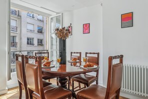 City Apartment, 1 Double Bed with Sofa bed, Non Smoking | In-room dining - Chic 1BR Near Louvre & Musee d Orsay  (Paris)