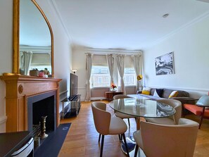 Apartment | 2 bedrooms - Knightbridge Hydepark 2b2b and Garden (London)