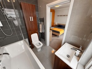 Exterior - 1300ft Fitzrovia Soho 2b2b (London)