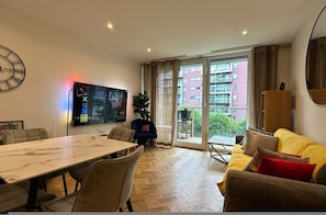House | 2 bedrooms - 2b2b Apt Park + River + Balcony (London)