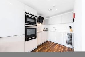House - Aldgate (London)