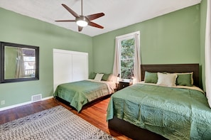 House, 3 Bedrooms | 3 bedrooms, laptop workspace, free WiFi