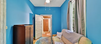 Historic Athens Home With Location & Comfort 3 Bedroom Home