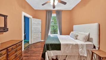 Rumah, 3 kamar tidur | 3 kamar tidur, ruang kerja ramah laptop, dan Wi-Fi gratis