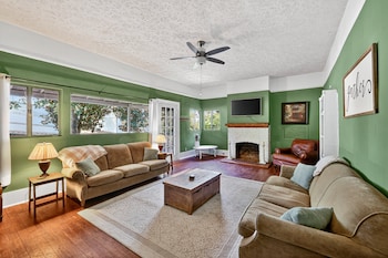 Historic Athens Home With Location & Comfort 3 Bedroom Home