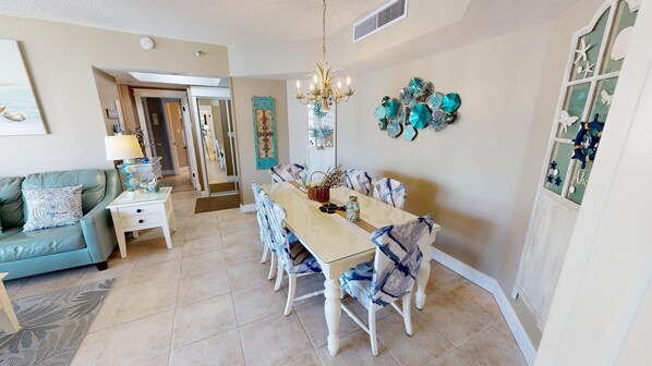 Condo, 3 Bedrooms | Dining