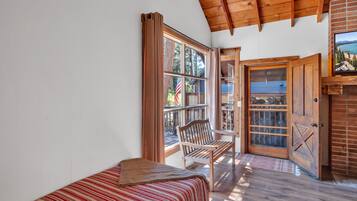 House, 2 Bedrooms | 2 bedrooms, free WiFi