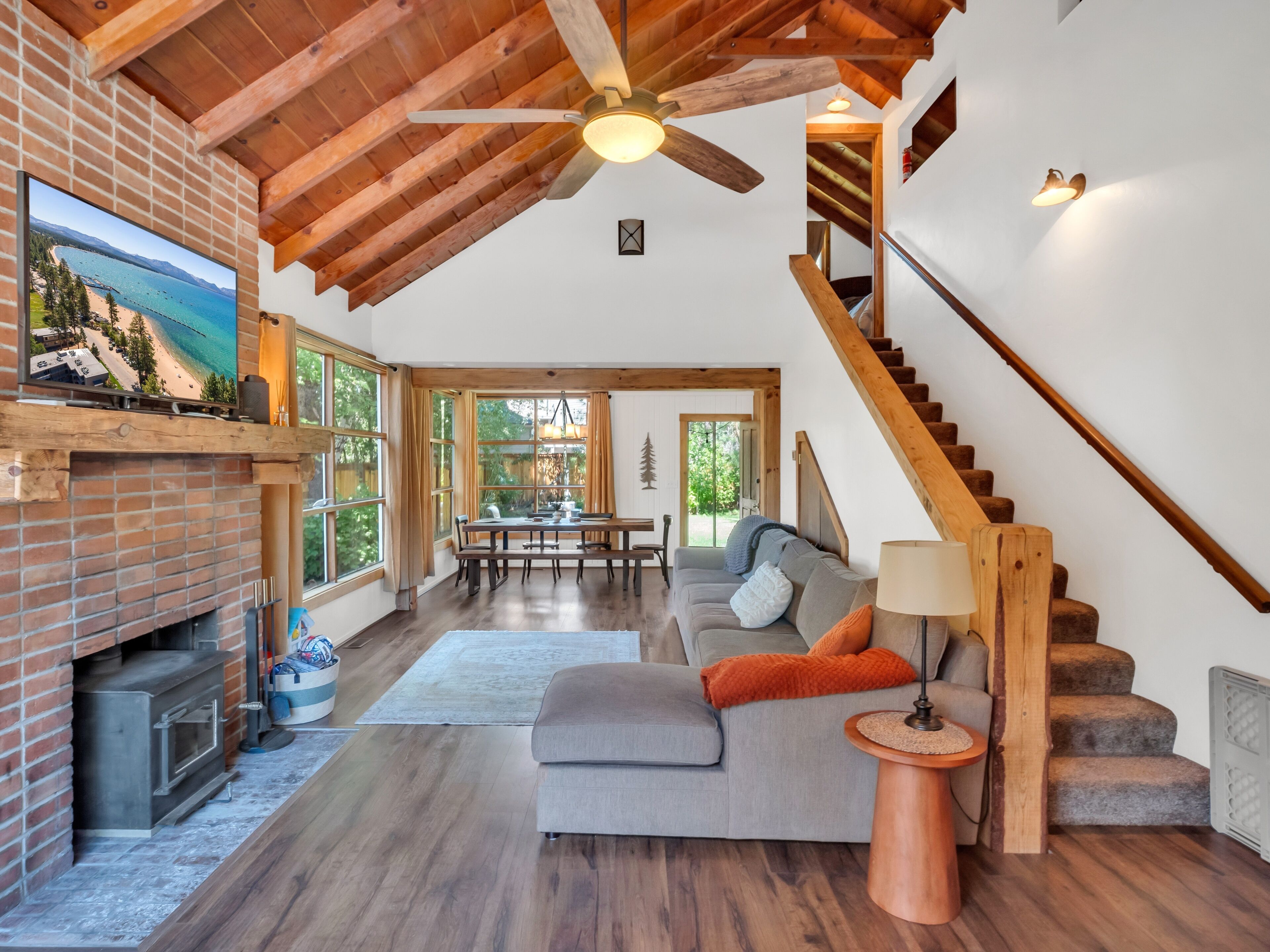 House, 2 Bedrooms | Living area