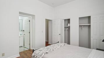 Apartamento, 1 quarto | 1 quarto, espaço de trabalho para notebook, Wi-Fi de cortesia