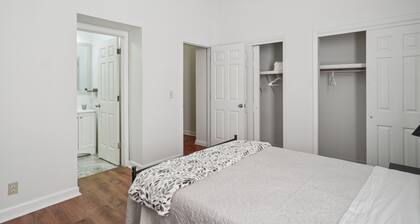 Charming Soulard Retreat With Historic Character 1 Bedroom Apts