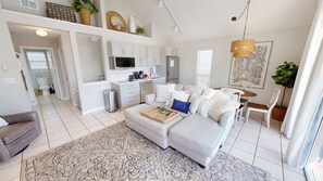 Condo, 1 Bedroom | Living area