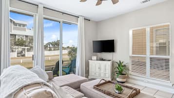 Condo, 1 habitación | Área de sala de estar