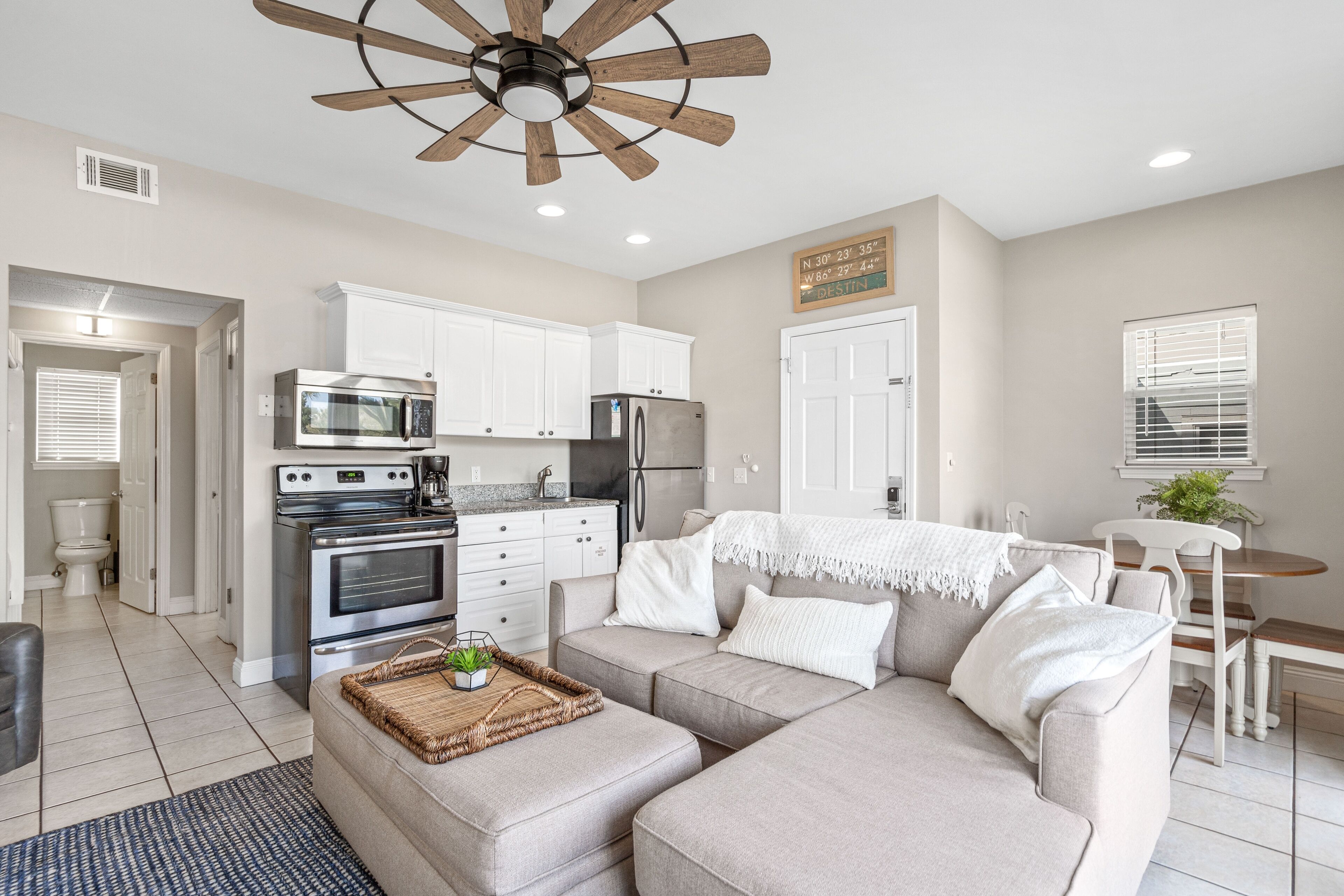 Condo, 1 habitación | Área de sala de estar