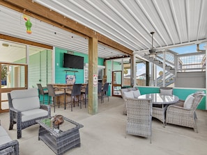House, 4 Bedrooms | Outdoor dining