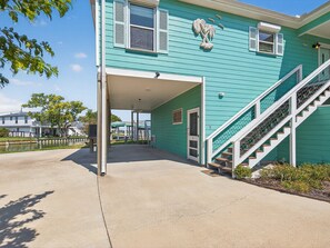 House, 4 Bedrooms | Exterior