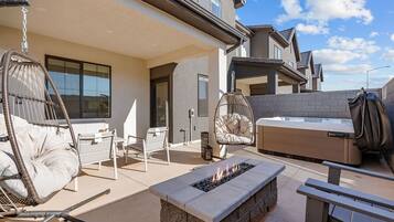 Townhome, 4 Bedrooms | Terrace/patio