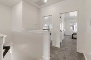 Townhome, 4 Bedrooms | Interior