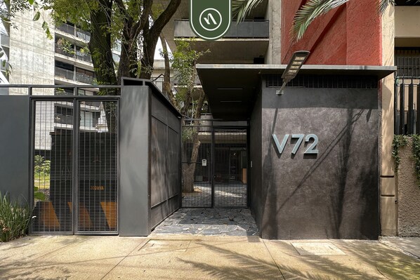 Apartment, Accessible | 1 bedroom, Internet