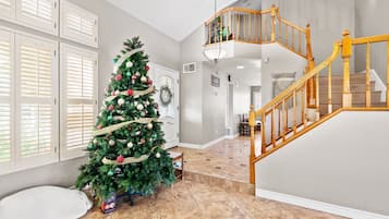 House | 4 bedrooms, Internet