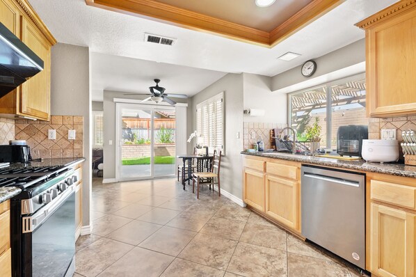 บ้านพัก | 4 ห้องนอน, อินเทอร์เน็ตความเร็วสูง