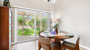 Hus | 4 soverom og internett